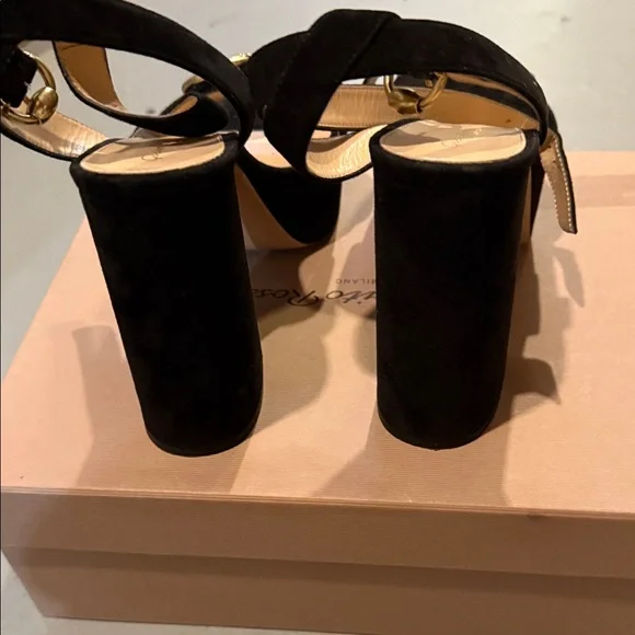 Gianvito Rossi Black Heels with Gold Buckle - Picture 5 of 10